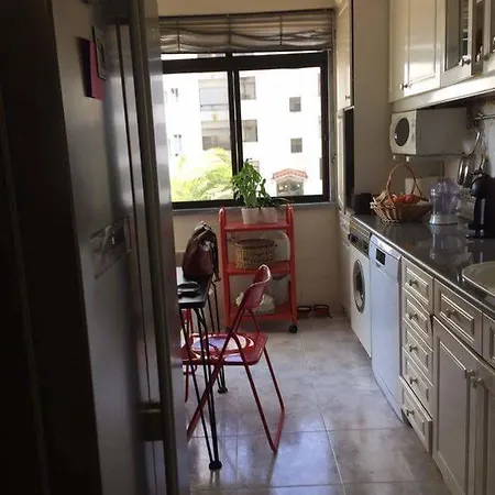 Cosy House Near Beach Apartman